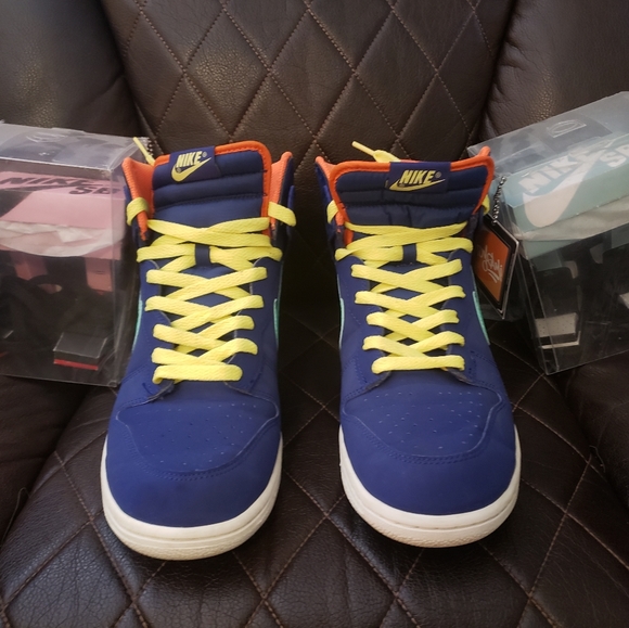 Nike Dunk High "Fruity Pebbles" - Picture 3 of 8